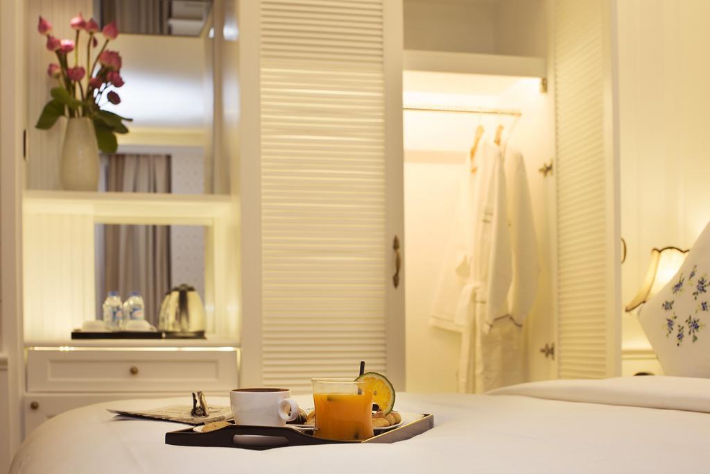 Alagon D'Antique Hotel & Spa Хошимин Номер фото